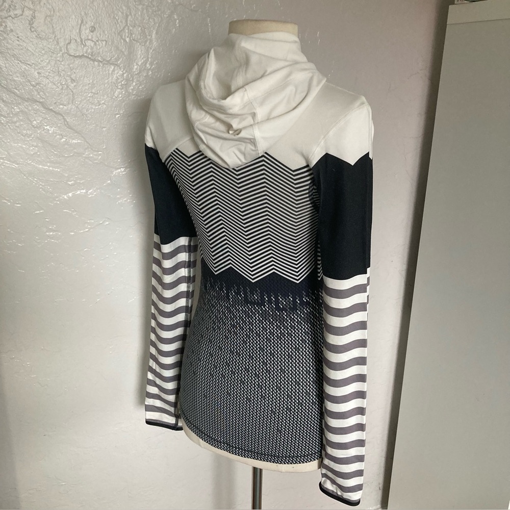 Nike Hyperwarm Engineered Print Trainer Hoodie (X… - image 3